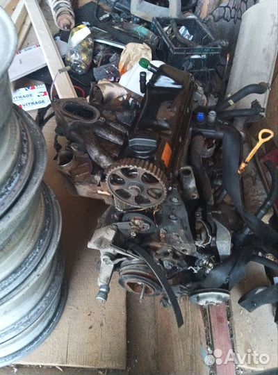 Запчасти на audi 80 b4