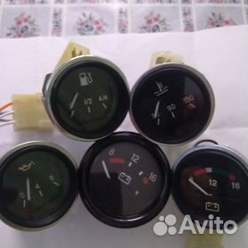 Часы-термометр-вольтметр ВАЗ-2106
