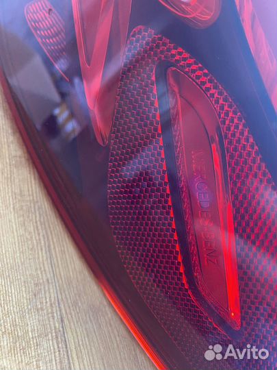 Задняя правая фара (на крыло) GLC 250