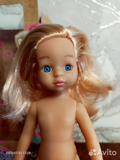 Куколка виниловая, аналог мини Паола Рейна, новая