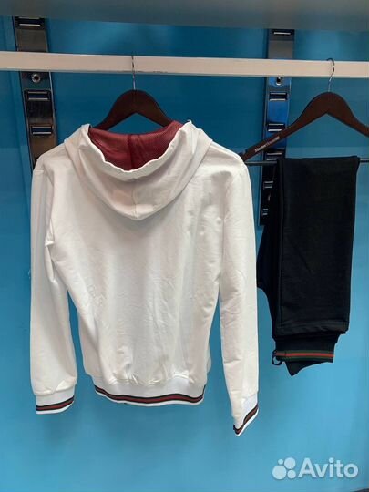 Спортивный костюм Gucci