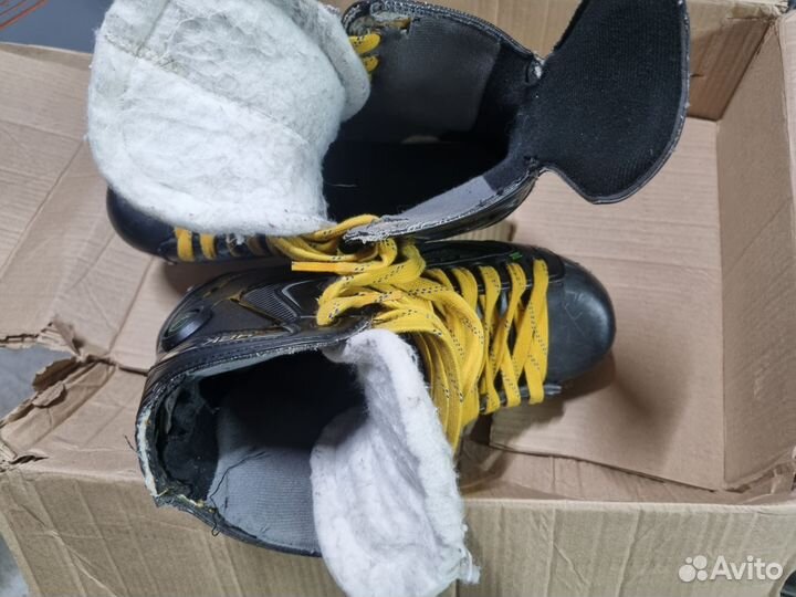 Коньки хоккейные ccm aircore3