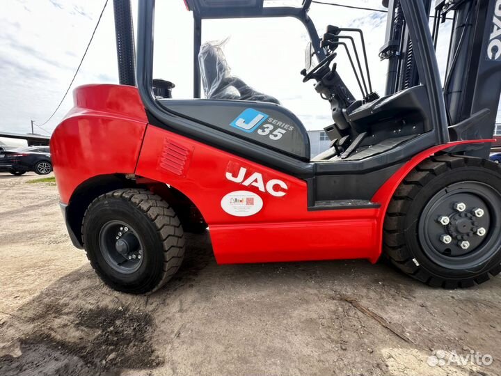 Вилочный погрузчик JAC CPCD35, 2023