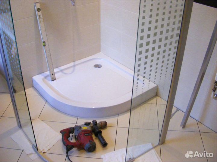 Сантехник. Установка замена душевой кабины