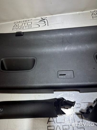 Обшивка крышки багажника Kia Ceed JD D4FB 2013