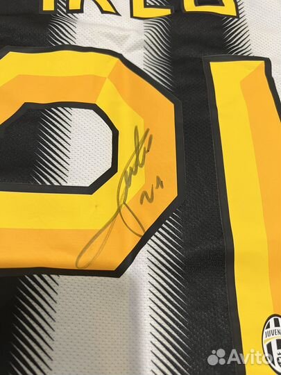 Футболка с автографом A.Pirlo