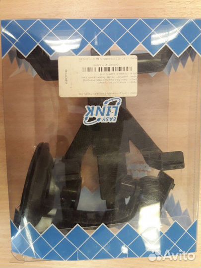 Подставка для планшета в авто