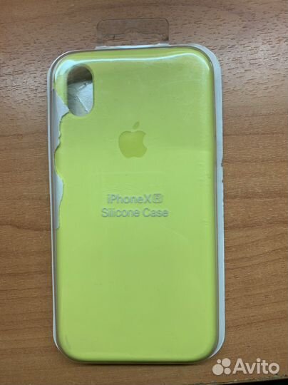 Чехлы на iPhone xr