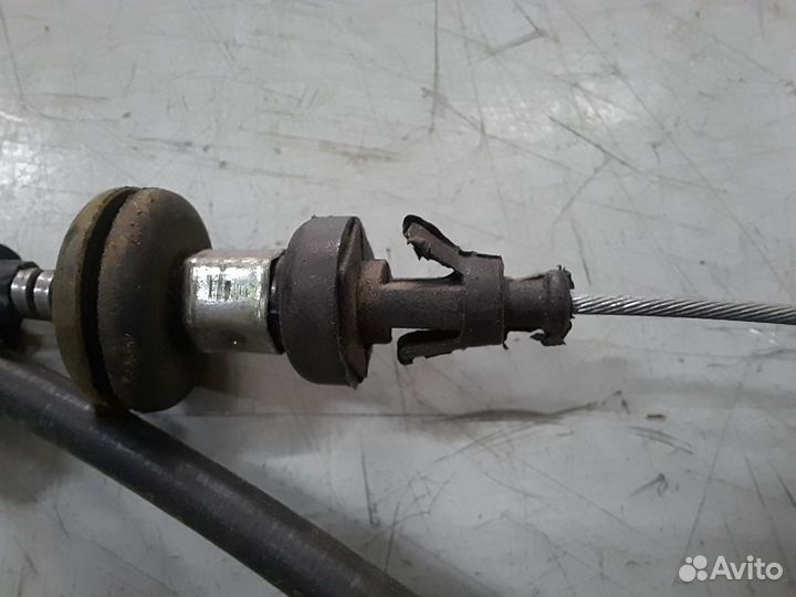 Трос капота Фиат Альбеа