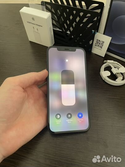iPhone 12, 256 ГБ