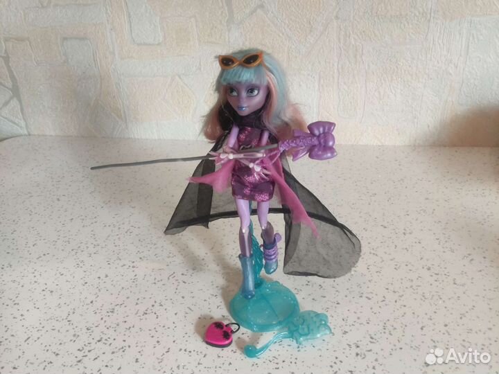 Кукла монстр хай