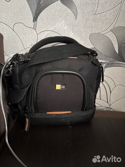 Беззеркальный фотоаппарат Samsung NX 11