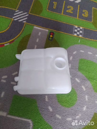 Расширительный бачок ford focus 2,3