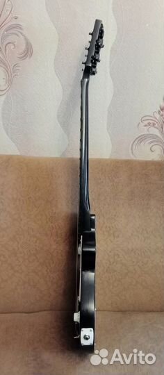 Travel электрогитара с комбиком