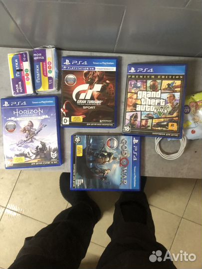 Игровая приставка ps4 slim