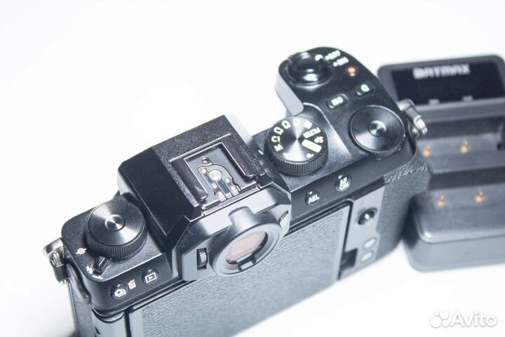 Fujifilm x-s10