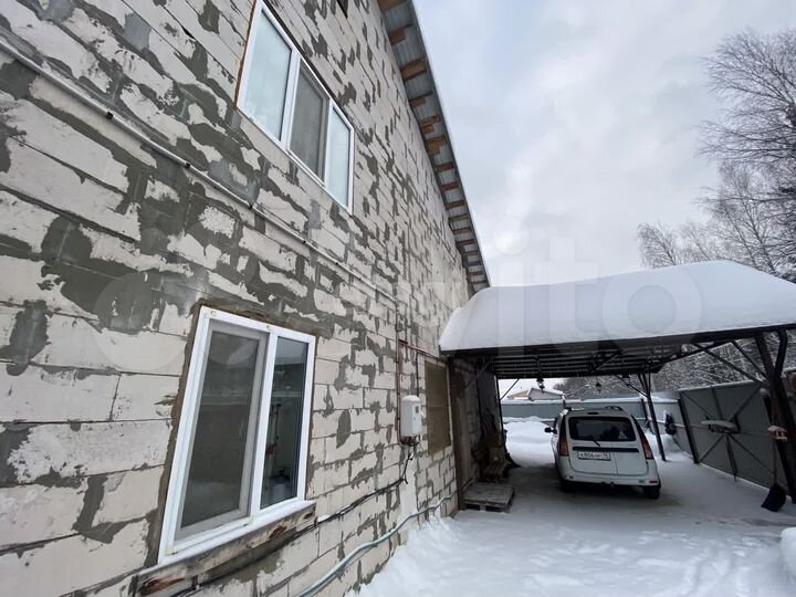 Коттедж 175,2 м² на участке 5 сот.