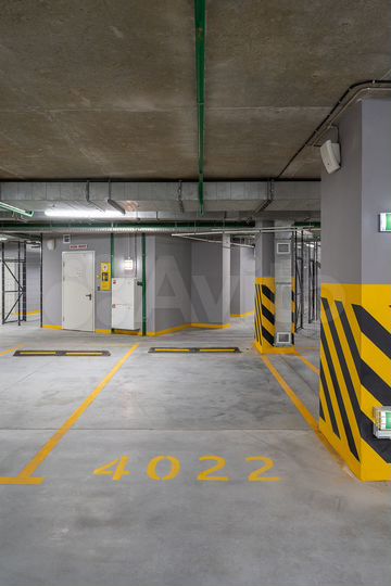 Машиноместо, 16 м²