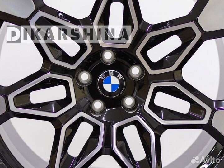 Кованые диски R22 на BMW X5 Х6 Х7 G05 G06 G07