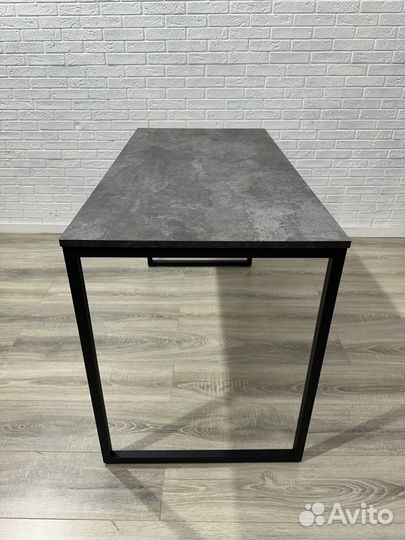 Письменный стол цвет темный цемент