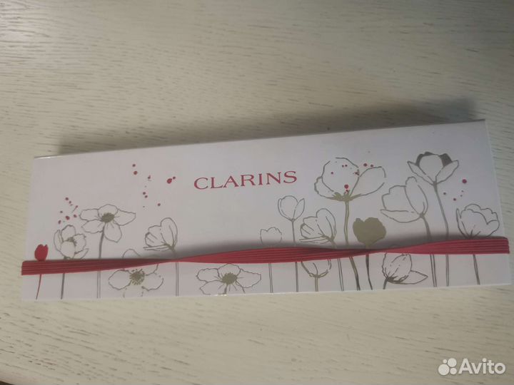 Тени для век clarins оригинал