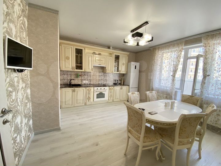 2-к. квартира, 58,4 м², 14/25 эт.