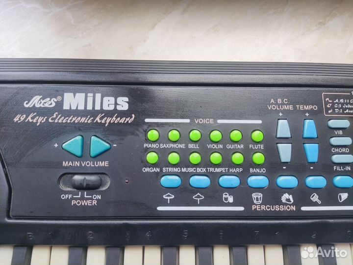 Детский синтезатор Miles-7000