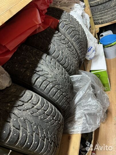 Nokian Tyres Hakkapeliitta 9 SUV 265/60 R18 114T