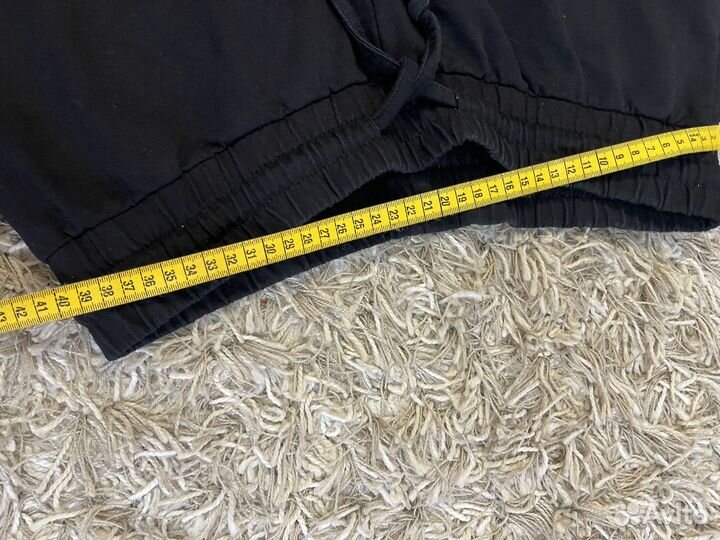 Спортивные штаны широкие