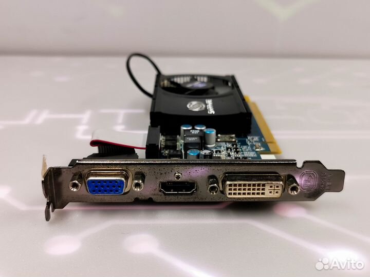 Видеокарта Asus Sapphire Radeon HD 5570 1 GB gddr3