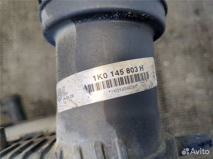 Радиатор интеркулера Volkswagen Caddy, 2009