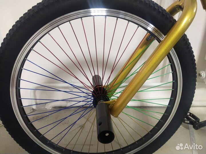 Новый трюковой BMX 24