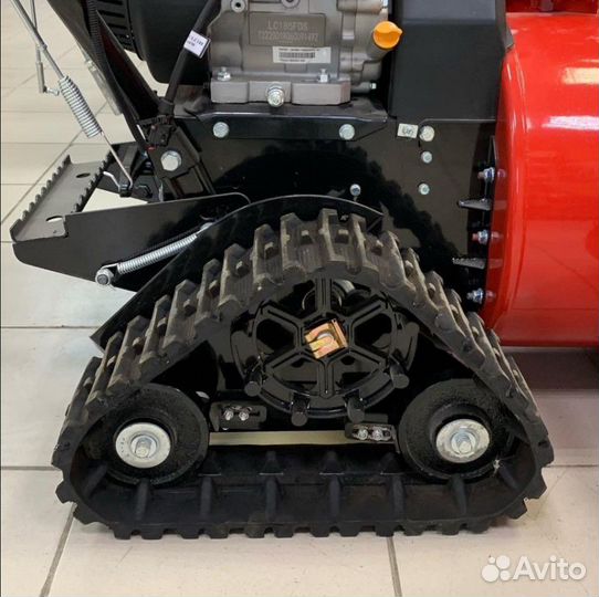 Снегоуборщик DDE ST 1387 LET гусеничный