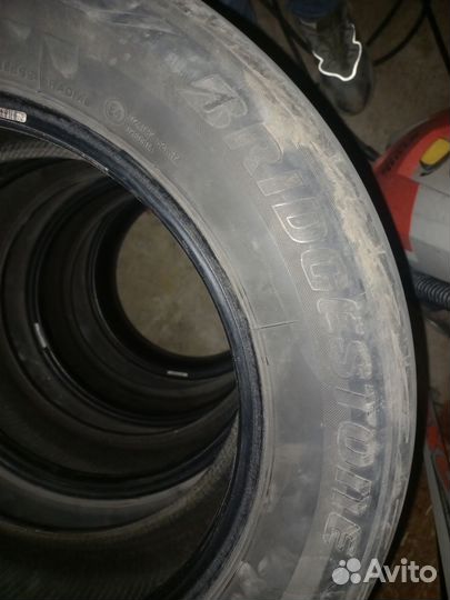 Bridgestone 613V 215/60 R16 V