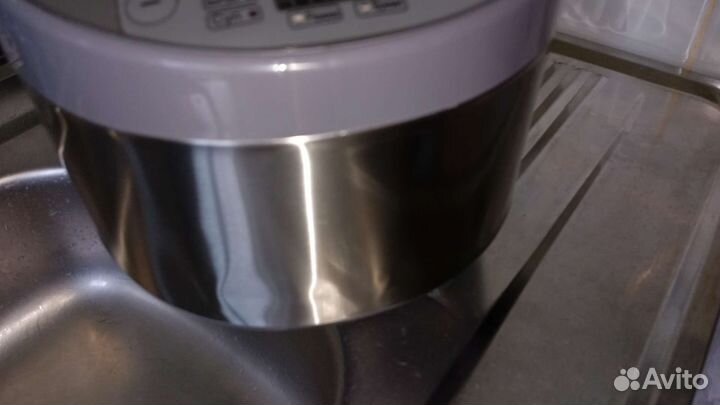 Мультиварка новая