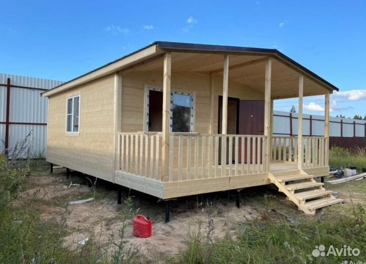 Каркасный дачный домик. 6х6