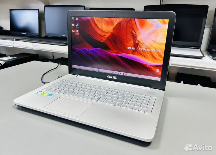 Игровой Ноутбук Asus на i7-6700 с GTX 960M