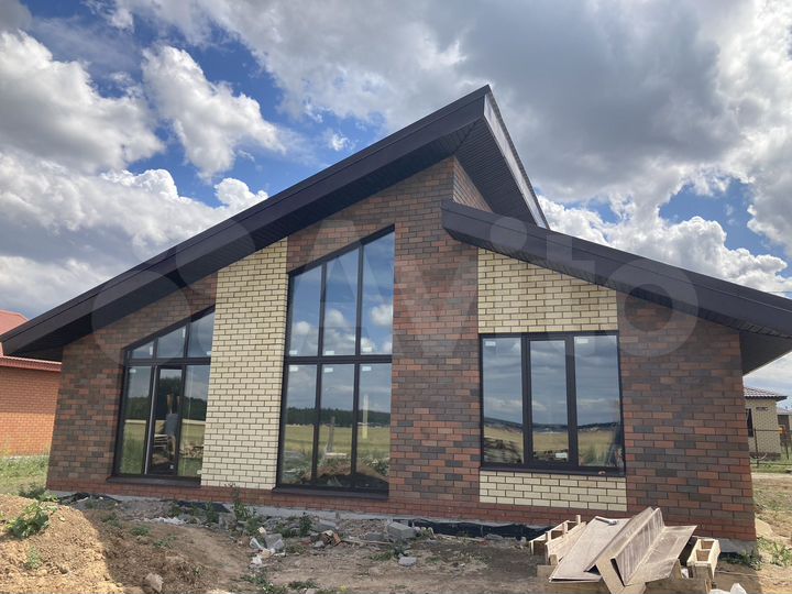 Коттедж 120 м² на участке 7 сот.