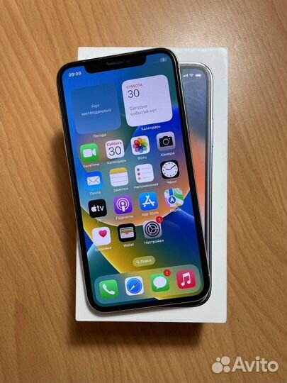 iPhone X, 64 ГБ