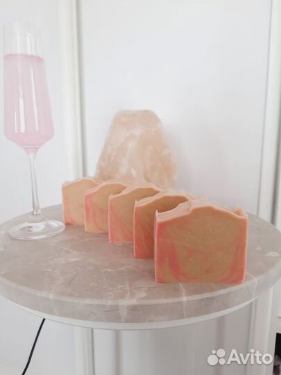 Мыло натуральное на шампанском