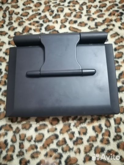 Портативный видеопроигрыватель dvd-9299