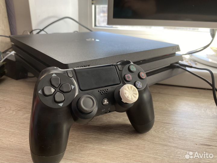 Sony playstation ps4 pro 1tb