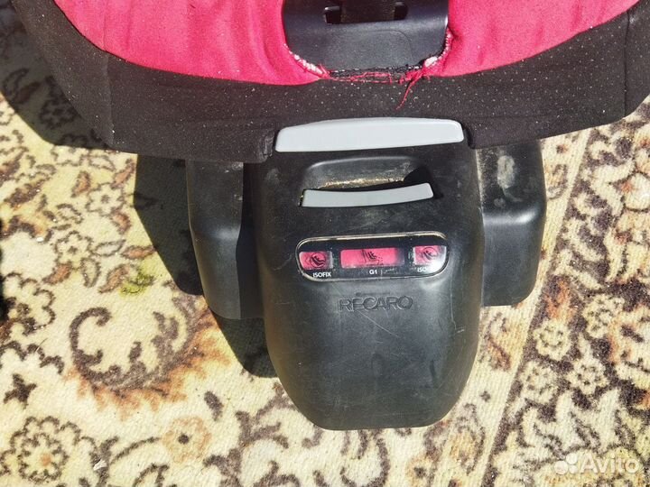 Детское Автокресло Recaro OptiaFix Hero