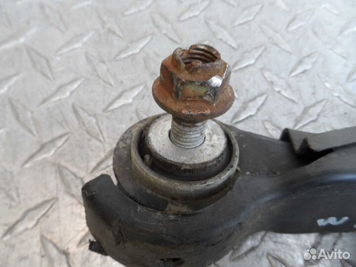 Рычаг задний правый Mercedes C-klasse W204 2043521