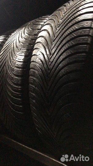 Michelin Alpin A5 215/55 R16