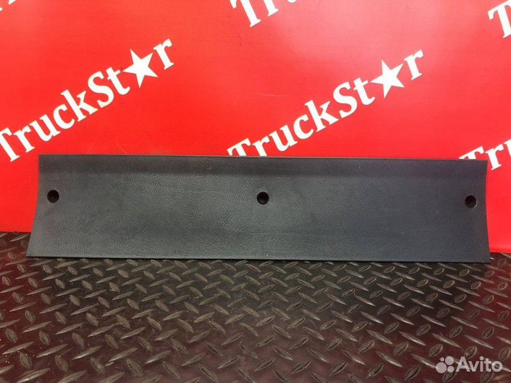 Накладка задней стенки салона