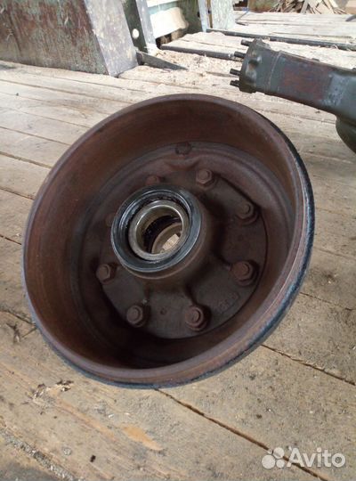 Ступица с барабаном с подшипниками ЗИЛ-131