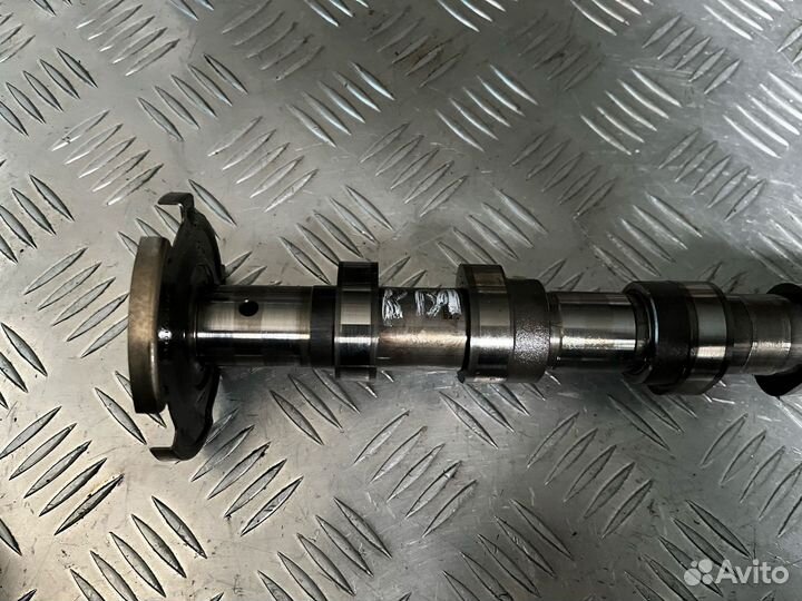 Распредвал впускной правый Mercedes om 276