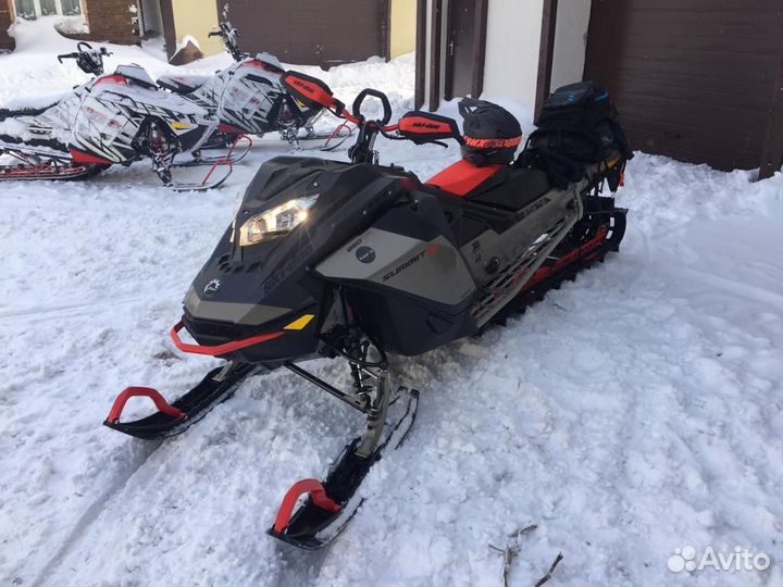 Ski-Doo summit expert 154 850 E-TEC turbo