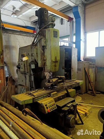 Станки токарные и фрезерные 6Р13
